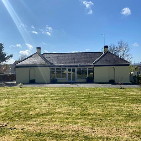 Quay Lodge Westport Bagian luar foto