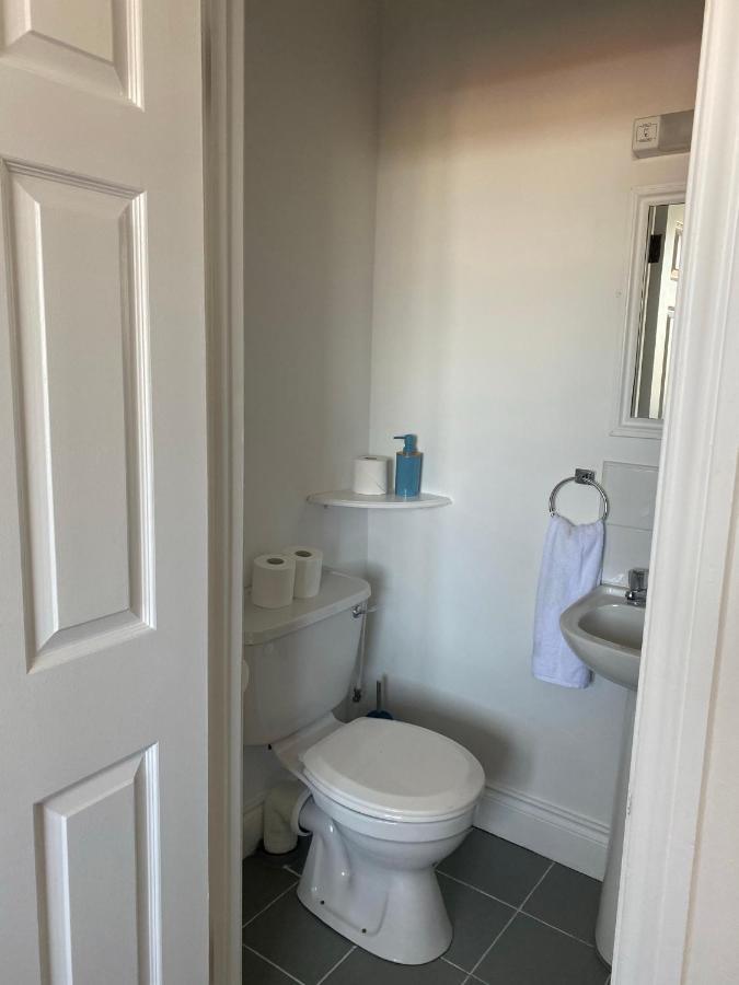 Quay Lodge Westport Bagian luar foto